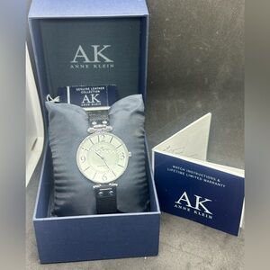 🆕 Anne Klein Silver and Black women’s leather strap Watch ✨with box✨